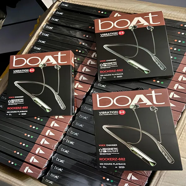 BOAT ROCKERZ 682 WIRELESS NECKBAND